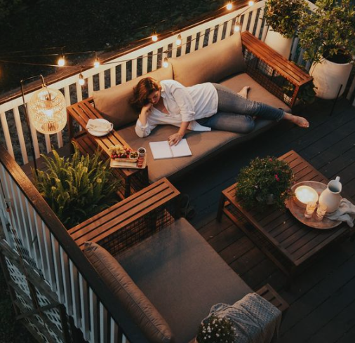A Comprehensive Guide to Patio Furniture Selection